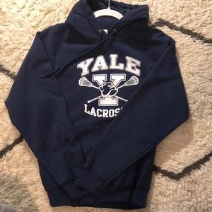 YALE lacrosse sweatshirt. Brand new worn once!